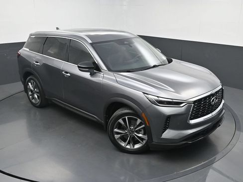 Used 2023 INFINITI QX60 Luxe w/ Cargo Package FWD image 35