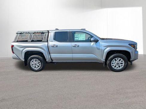 New 2025 Toyota Tacoma SR5 image 4