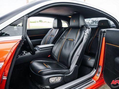 Used 2015 Rolls-Royce Wraith RWD image 6