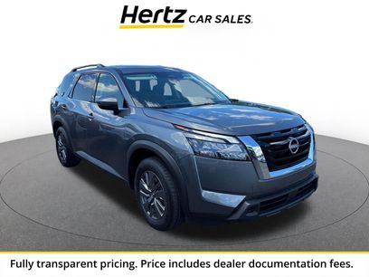 Used 2025 Nissan Pathfinder SV