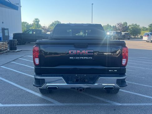 Used 2019 GMC Sierra 1500 SLE w/ SLE Convenience Package AWD/4WD image 4