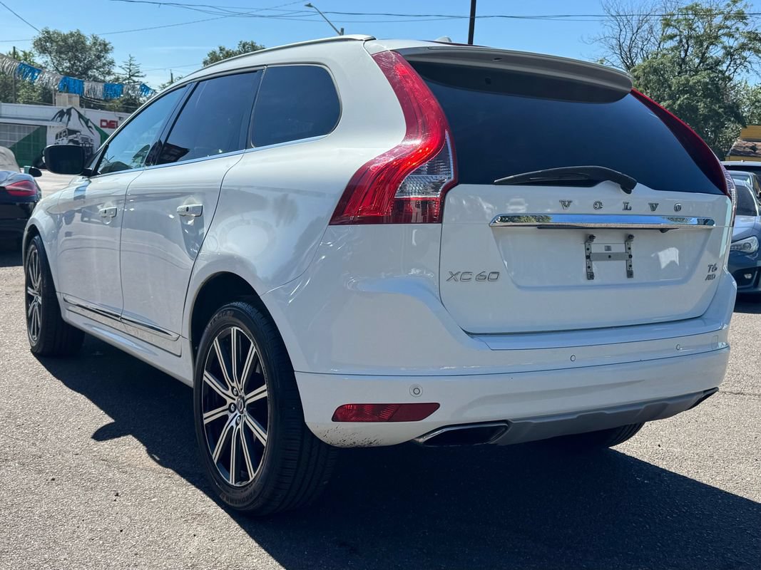 Used 2017 Volvo XC60 T6 Inscription w/ Protection Package AWD/4WD image 5