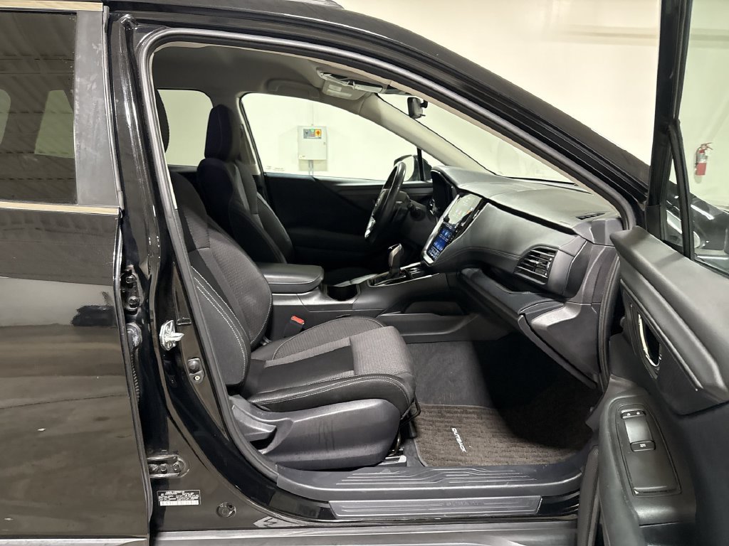 Used 2023 Subaru Outback Premium AWD/4WD image 21