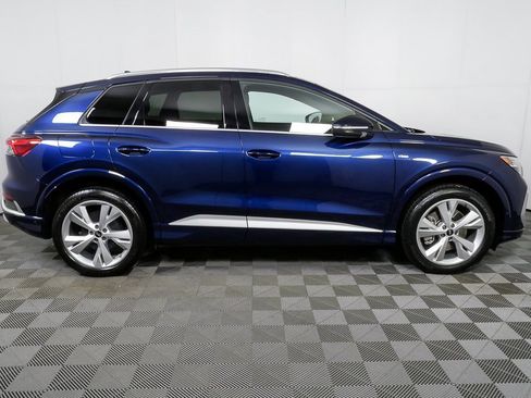 Used 2023 Audi Q4 e-tron Prestige image 2