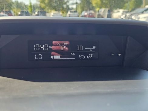 Used 2023 Subaru Crosstrek 2.0i AWD/4WD image 28
