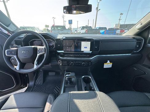 New 2026 Chevrolet Silverado 1500 LT Trail Boss w/ LT Trail Boss Premium Package AWD/4WD image 17
