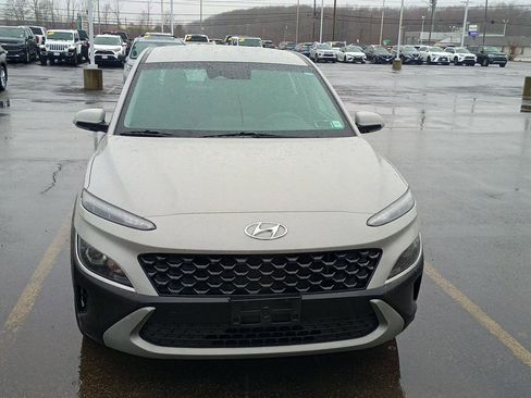 Used 2023 Hyundai Kona SE w/ Cargo Package image 2