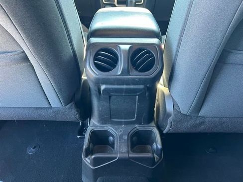 Used 2024 Jeep Wrangler Unlimited Sport AWD/4WD image 19