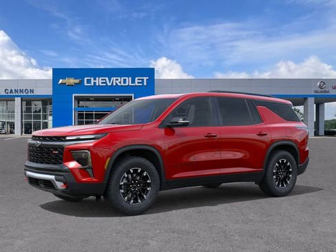 New 2026 Chevrolet Traverse Z71 w/ Driver Confidence Package image 2