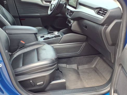 Used 2023 Ford Escape Platinum AWD/4WD image 19