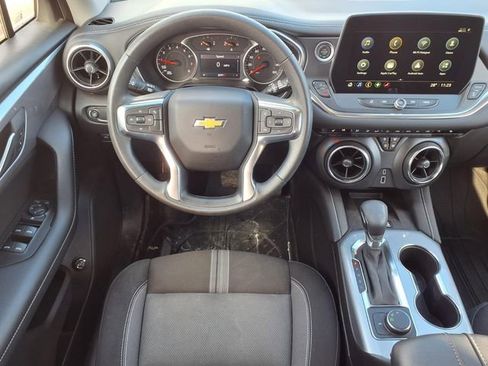 Used 2024 Chevrolet Blazer LT w/ Convenience Package image 6