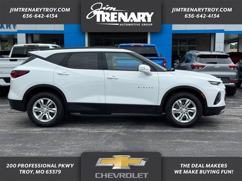 Used 2022 Chevrolet Blazer LT FWD image 1