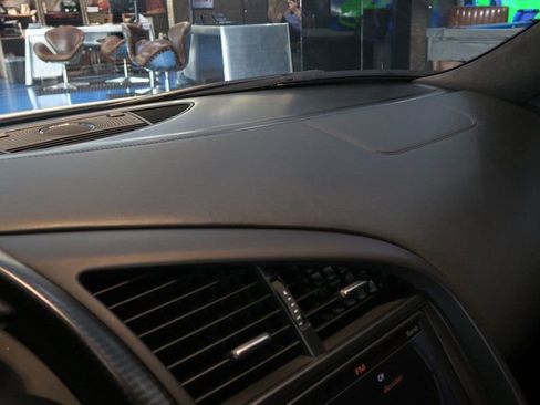 Used 2012 Audi R8 GT w/ Enhanced R8 GT Leather Pkg image 21