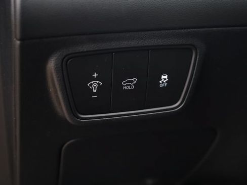 Used 2023 Hyundai Tucson Limited FWD image 11