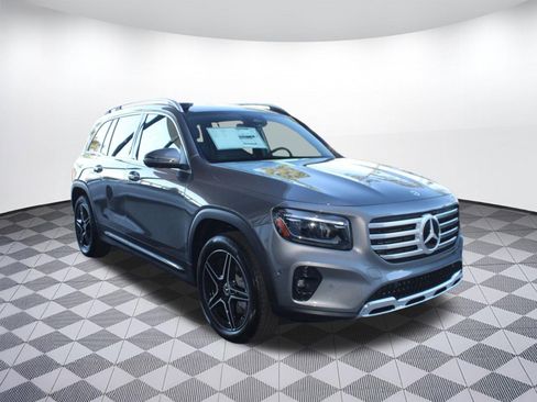 New 2026 Mercedes-Benz GLB 250 4MATIC image 7