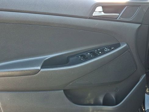 Used 2017 Hyundai Tucson SE AWD/4WD image 14
