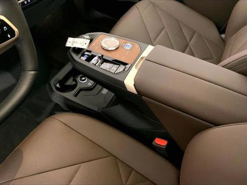 New 2026 BMW iX xDrive45 w/ Executive Package image 6