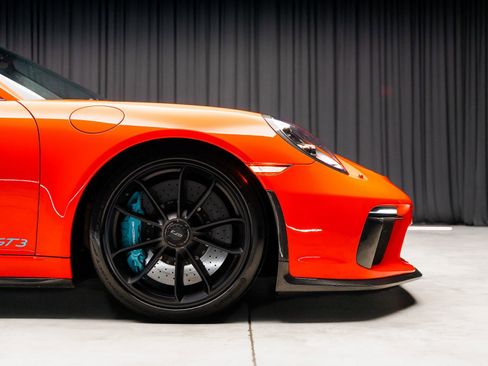 Used 2018 Porsche 911 GT3 image 30