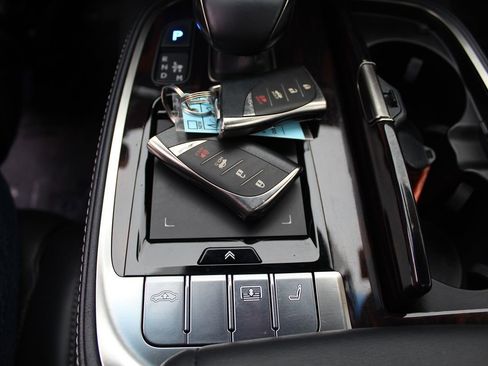 Used 2018 Lexus LS 500 image 43