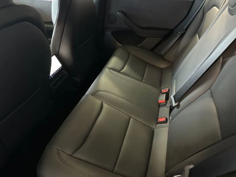 Used 2025 Tesla Model 3 Long Range RWD image 5
