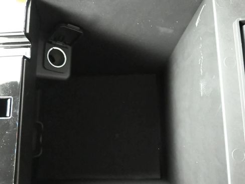 New 2026 Ford Explorer Platinum image 43