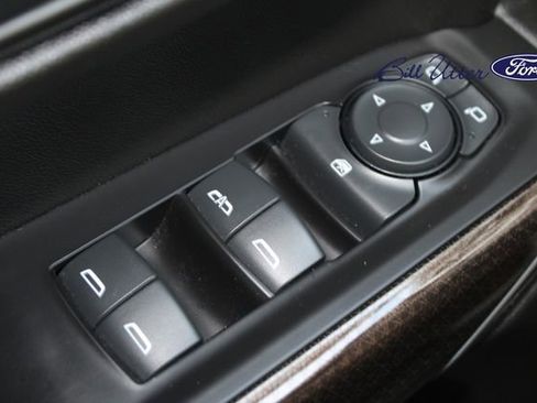 Used 2020 Chevrolet Silverado 1500 RST image 20