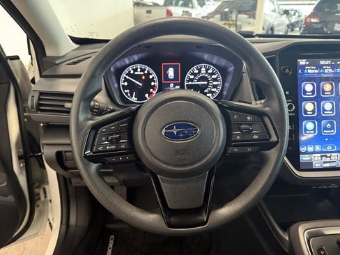Used 2024 Subaru Crosstrek 2.0i Premium w/ Popular Package #4 image 10