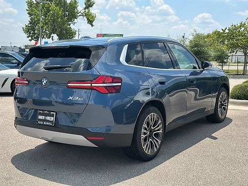 New 2025 BMW X3 xDrive30i w/ Premium Package image 8