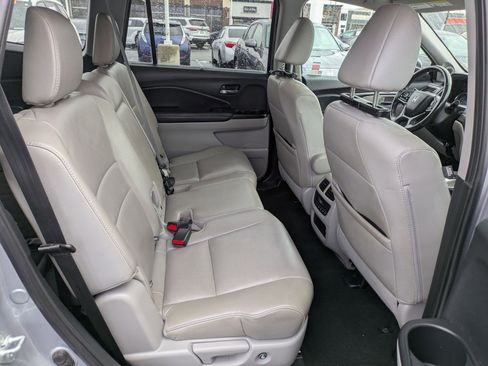 Certified 2022 Honda Pilot Special Edition image 32