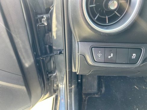 Certified 2023 Kia Forte LXS w/ LXS Technology Package FWD image 14