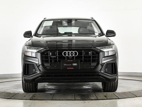 Certified 2023 Audi Q8 Prestige w/ Prestige Package image 2