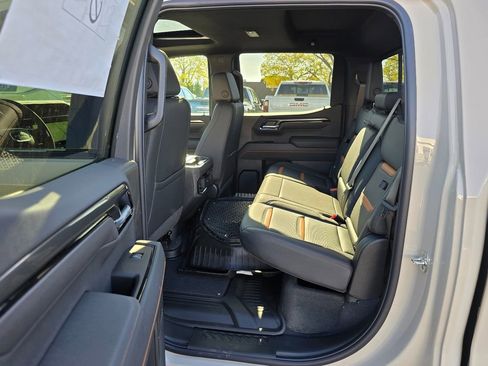 New 2026 GMC Sierra 1500 AT4 w/ AT4 Premium Package AWD/4WD image 26