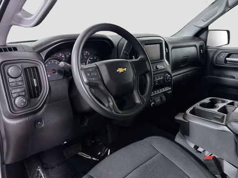 Used 2021 Chevrolet Silverado 1500 Custom AWD/4WD image 10