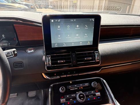 Used 2019 Lincoln Navigator Reserve w/ Cargo Package image 22
