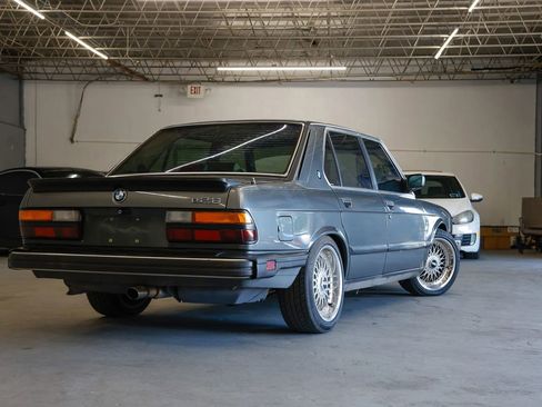 Used 1987 BMW 528e Sedan image 26
