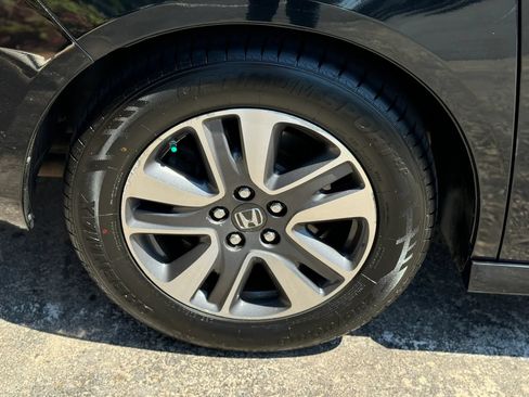 Used 2016 Honda Odyssey Touring image 39