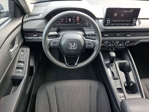 Used 2024 Honda Accord EX image 11