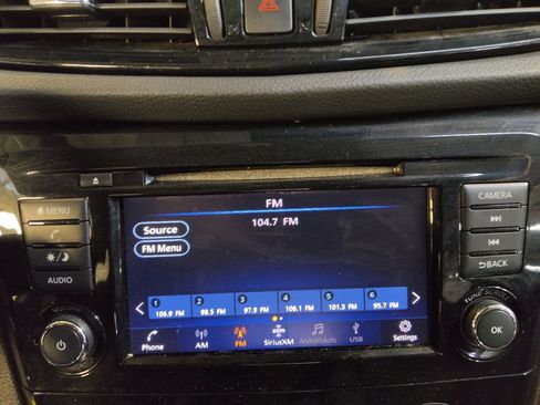 Used 2020 Nissan Rogue Sport S AWD/4WD image 25