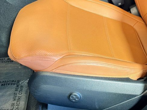 Certified 2023 Mercedes-Benz GLC 300 4MATIC image 18