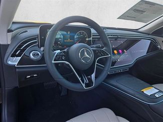 New 2026 Mercedes-Benz E 350 Sedan video 3