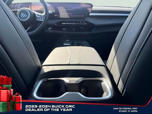 New 2025 Buick Enclave Sport Touring w/ Super Cruise Package image 33