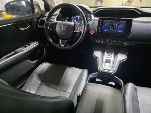 Used 2018 Honda Clarity Touring image 19