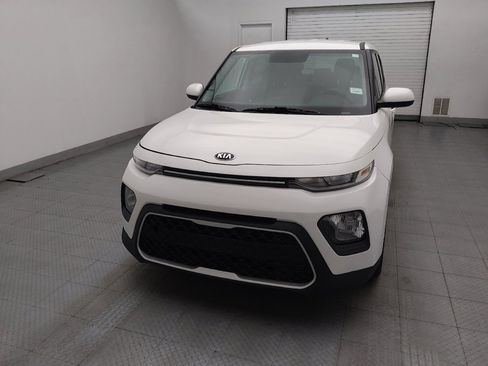 Used 2020 Kia Soul LX FWD image 15