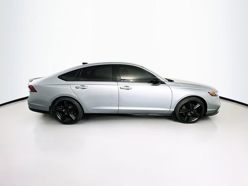 Used 2023 Honda Accord Sport image 10