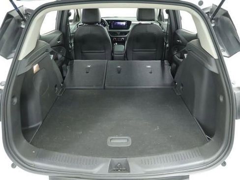 Used 2024 Buick Encore GX Preferred FWD image 37