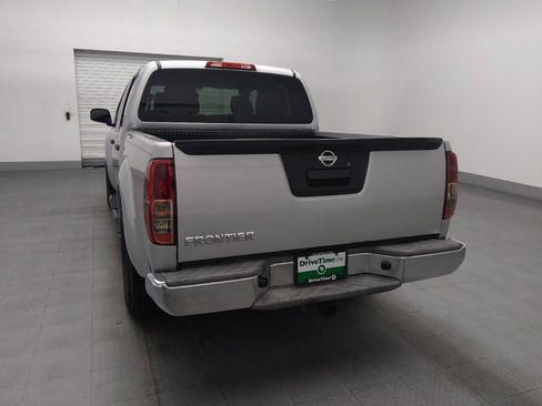 Used 2016 Nissan Frontier S RWD image 6