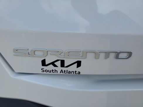 New 2026 Kia Sorento LX image 7