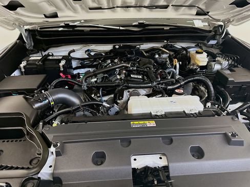 Used 2025 Toyota Tacoma TRD Off-Road image 34