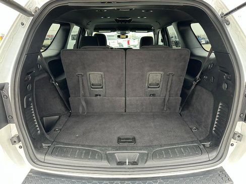 Used 2023 Dodge Durango GT image 5