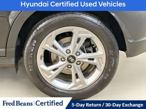 Used 2023 Hyundai Kona SEL w/ Cargo Package AWD/4WD image 10